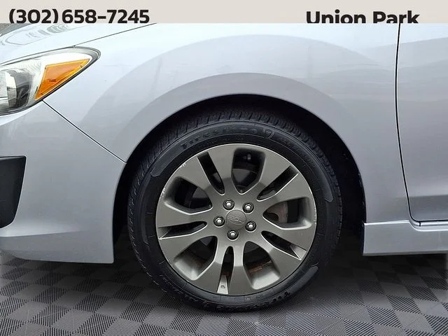 Used 2014 Ice Silver Metallic Subaru 2.0i Sport Limited image 8