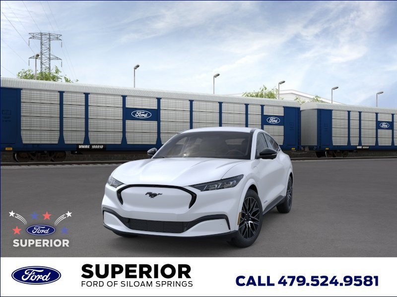 New 2026 Star White Metallic Tri-coat Ford Premium image 2