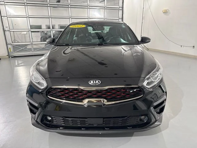 Used 2021 Black Kia GT image 2