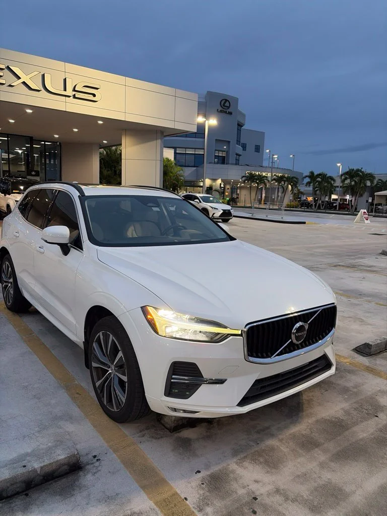 2022 Volvo XC60 Momentum