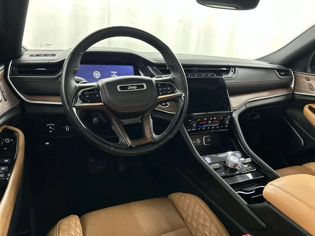 Used 2023 Gray Jeep Summit image 24