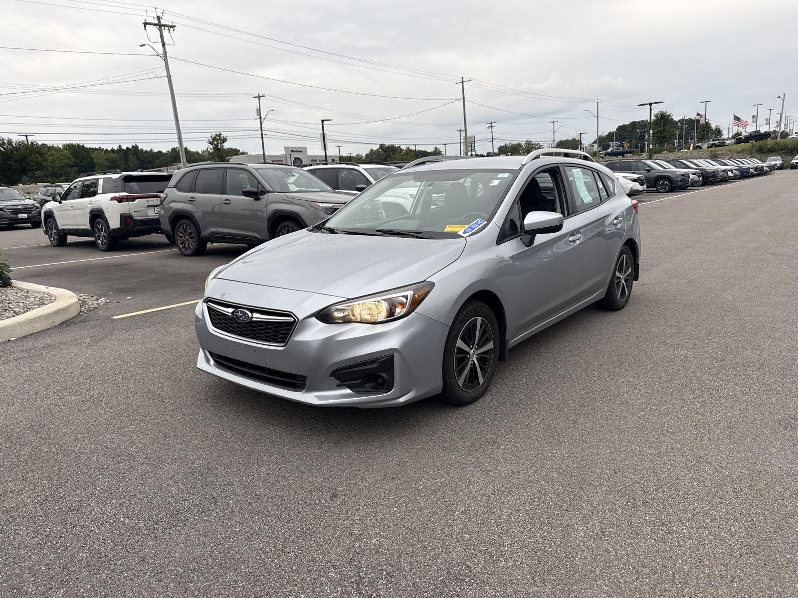Used 2019 Ice Silver Metallic Subaru Premium image 6