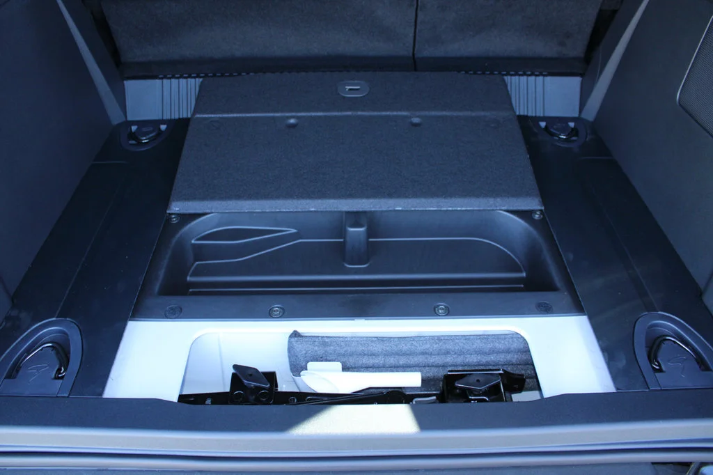 New 2026 Avalanche Gray Ford Badlands® image 15