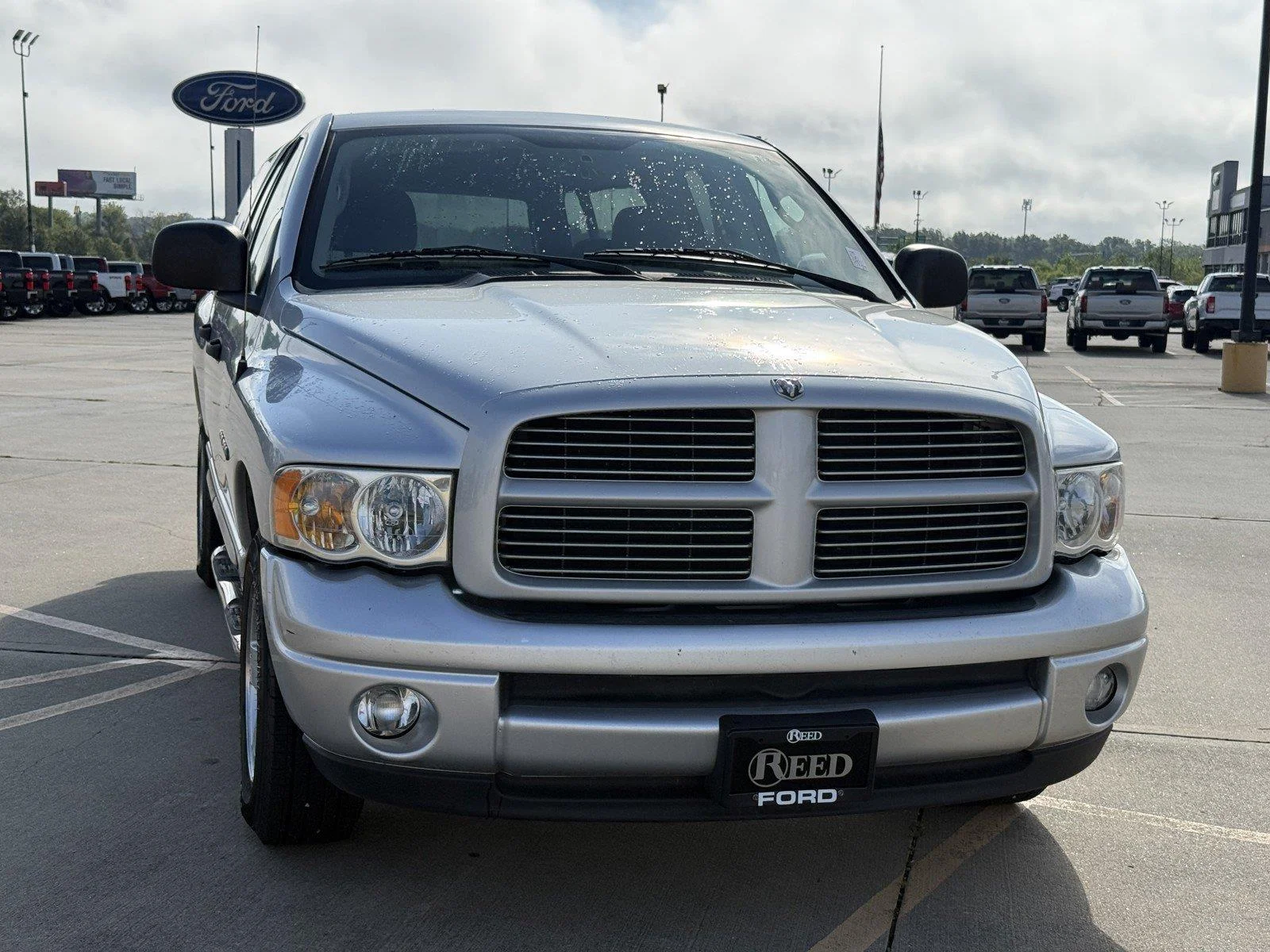 Used 2004 Dodge Ram 1500 Pickup SLT with VIN 1D7HA18N54S668527 for sale in Kansas City