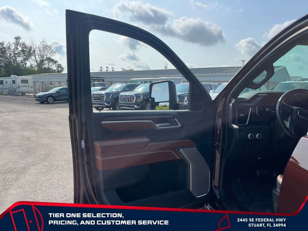 Used 2024 Redwood Metallic GMC Denali Ultimate image 12