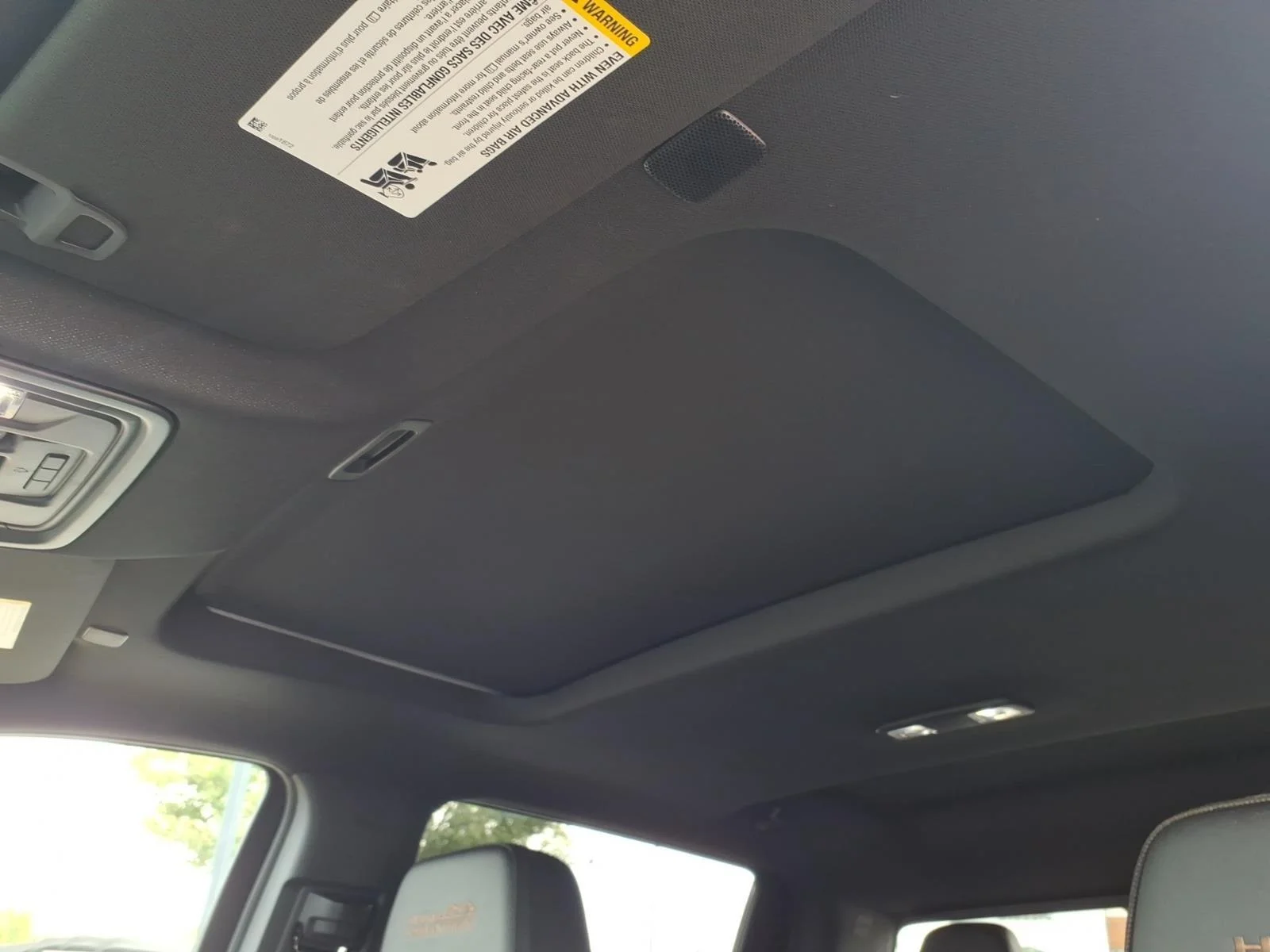 Used 2025 Black Chevrolet High Country image 10