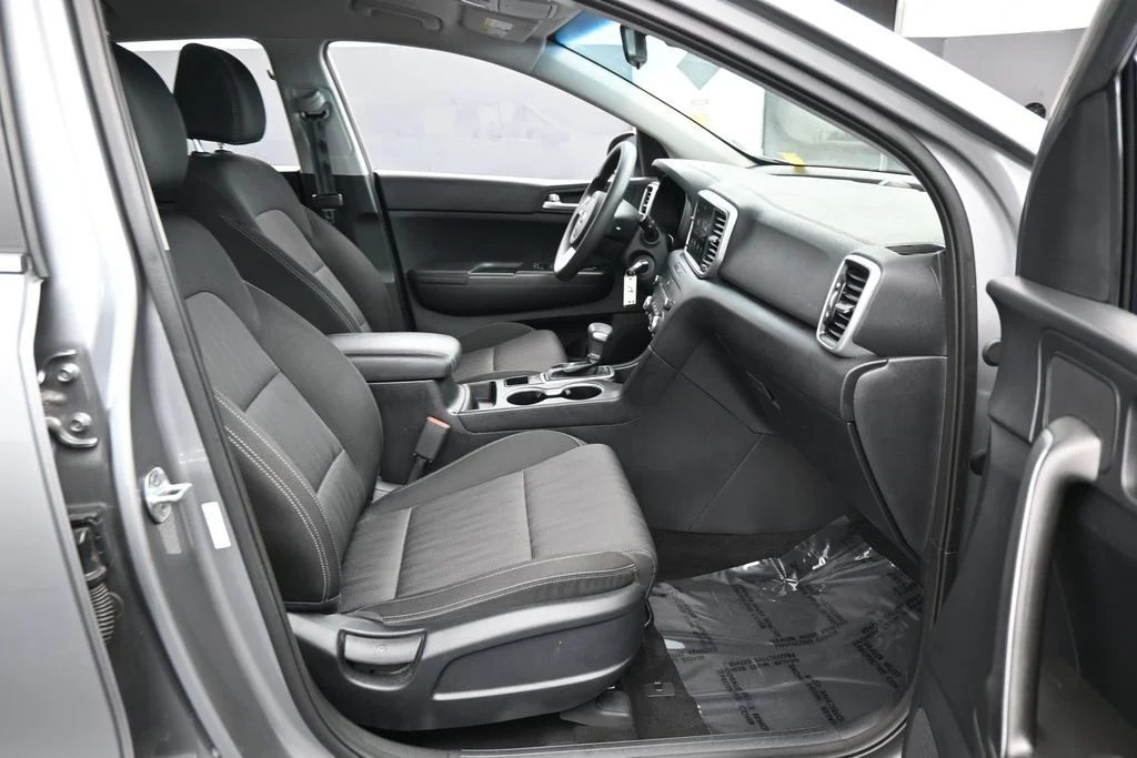 Used 2022 Steel Gray Kia LX image 34