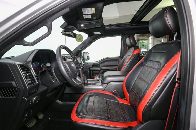 Used 2019 Silver Ford Lariat image 41