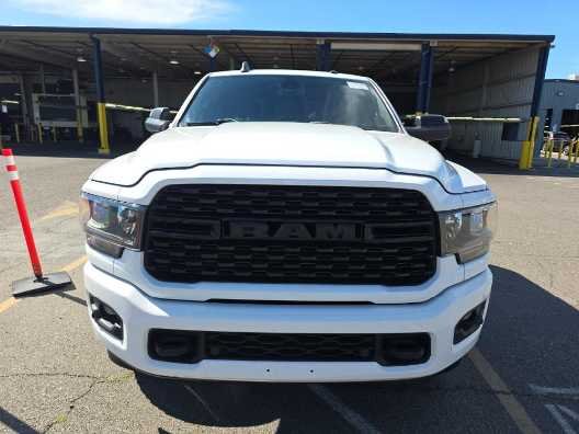 Used 2022 RAM Ram 3500 Pickup Big Horn with VIN 3C63R3HL6NG152426 for sale in Kansas City