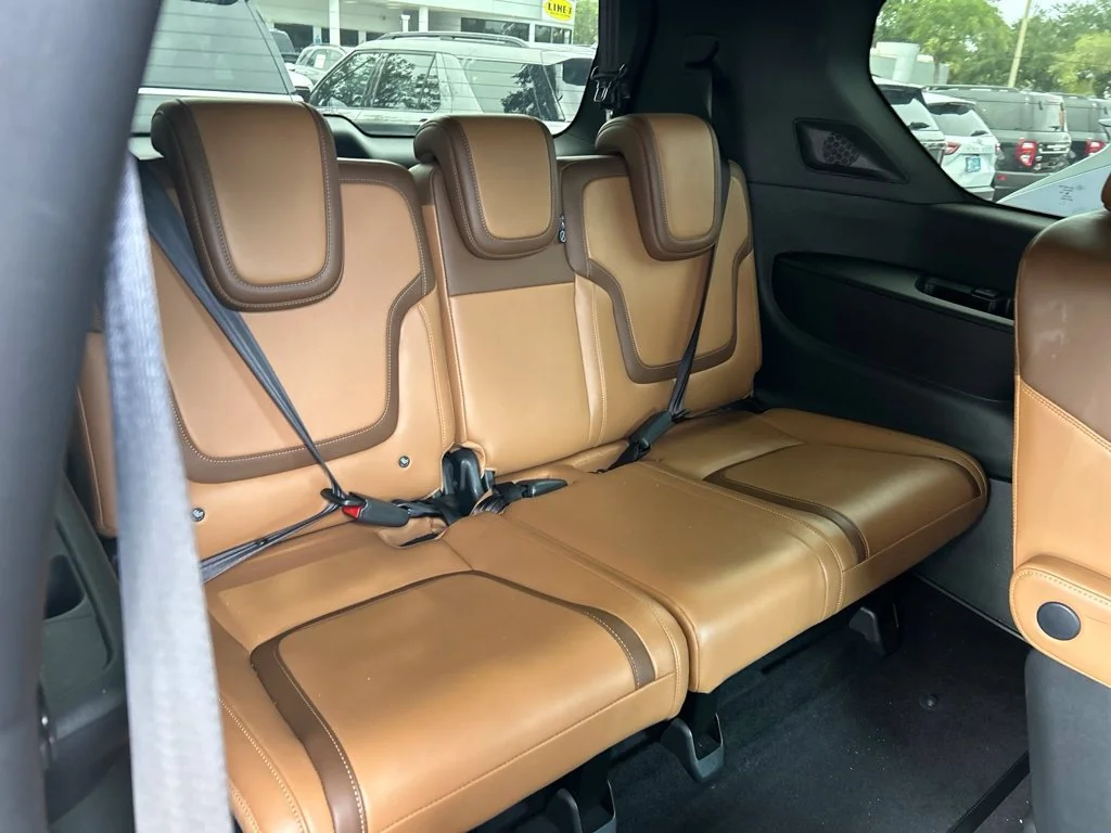 Used 2025 Black Nissan SL image 50