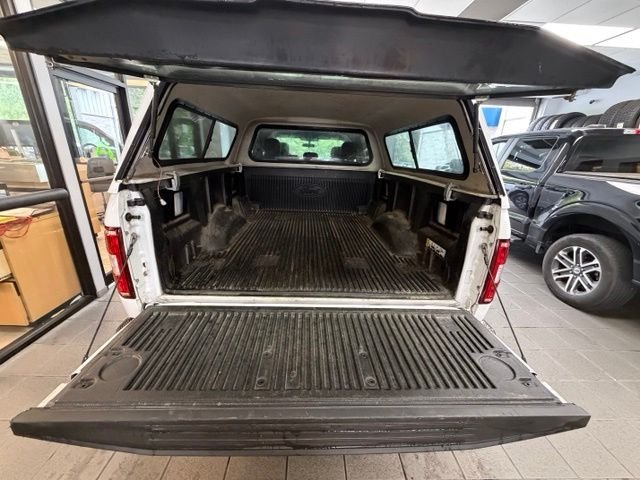 Certified Used 2020 Oxford White Ford XLT image 6