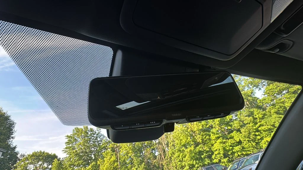 Used 2019 Silver Toyota XSE image 27