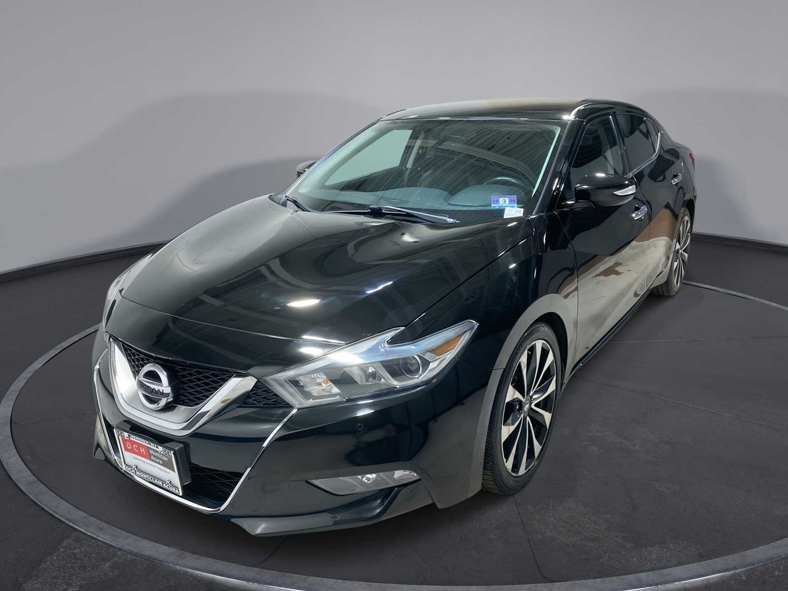 2017 Nissan Maxima SR
