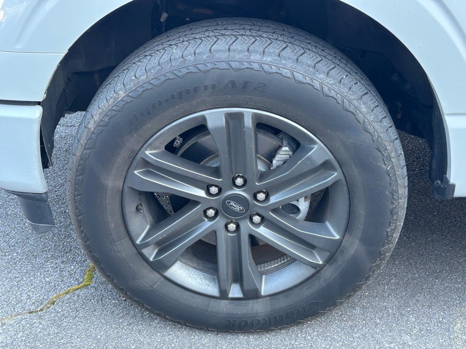 Used 2023 Avalanche Ford XLT image 6