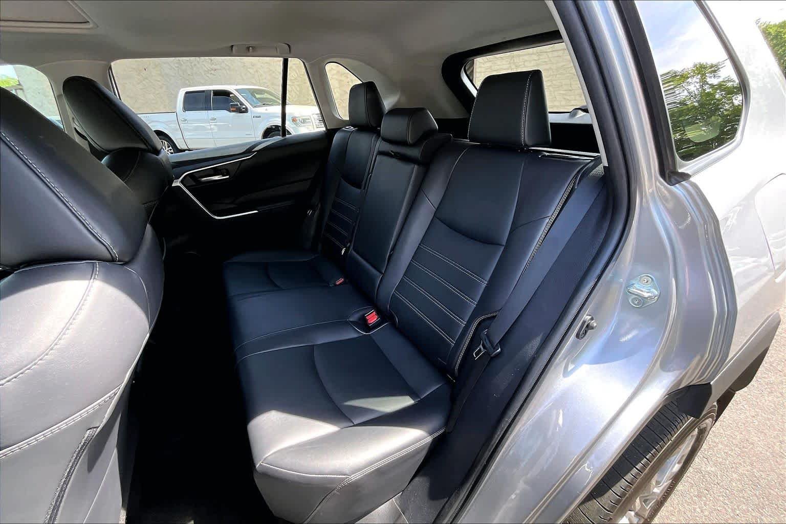 Used 2024 Silver Sky Metallic Toyota XLE Premium image 35