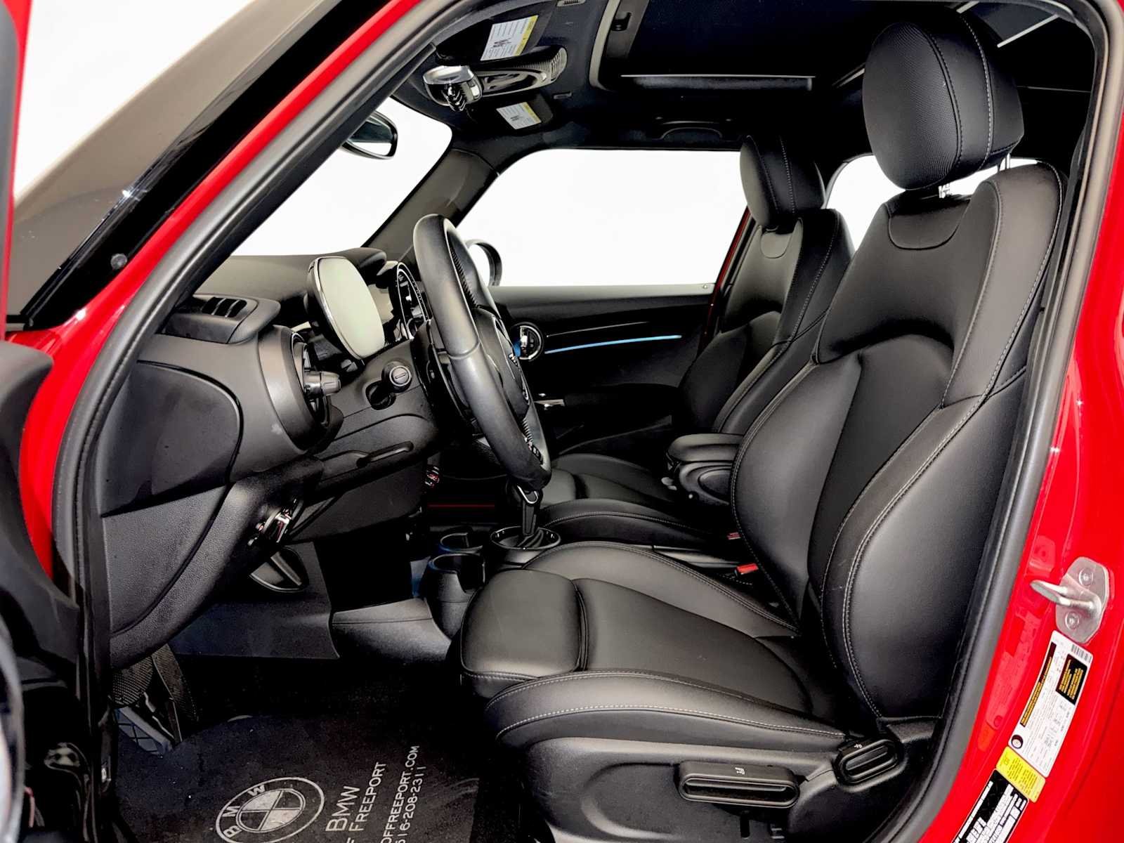 Used 2023 Chili Red MINI Cooper S image 9