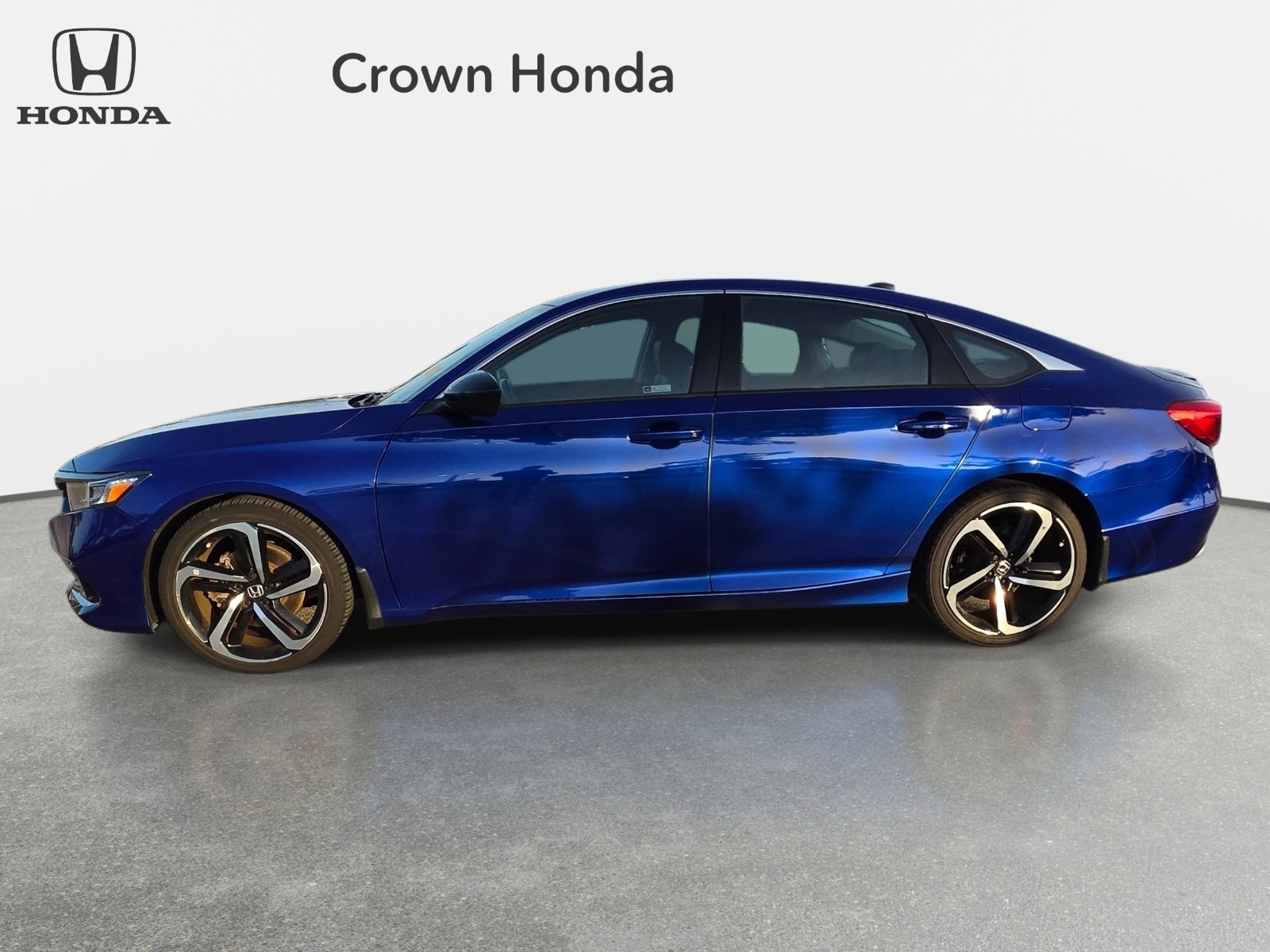 Used 2022 Still Night Pearl Honda Sport SE image 2