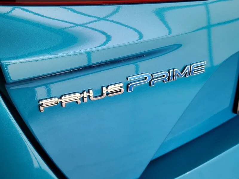 Used 2019 Blue Magnetism TOYOTA PREMIUM image 5