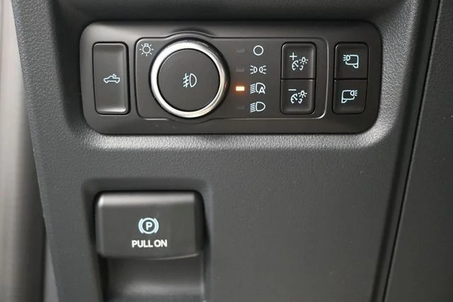 New 2026 Carbonized Gray Metallic Ford XLT image 8