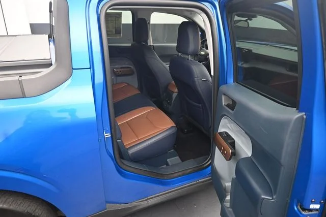 Used 2022 Blue Ford Lariat image 13