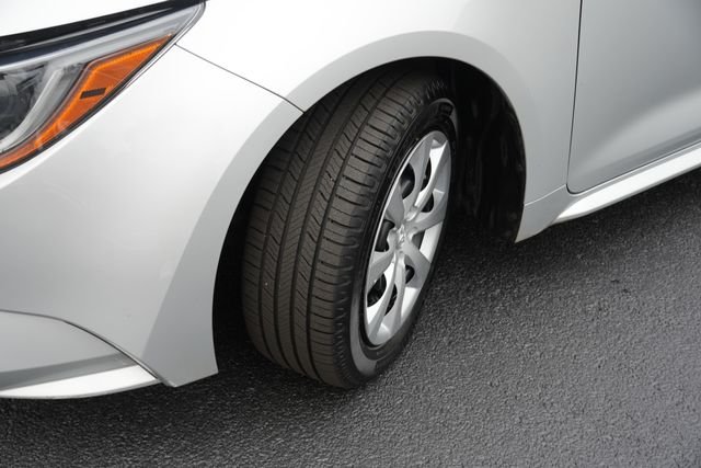 Certified Used 2022 Silver Toyota LE image 12
