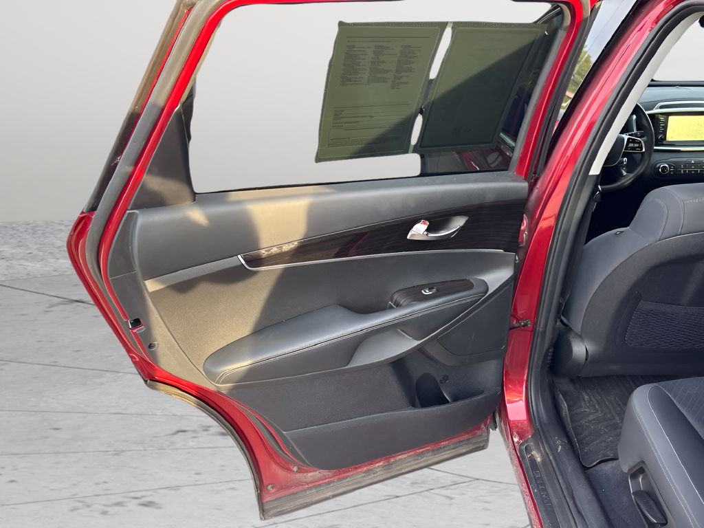 Used 2020 Red Kia LX image 32