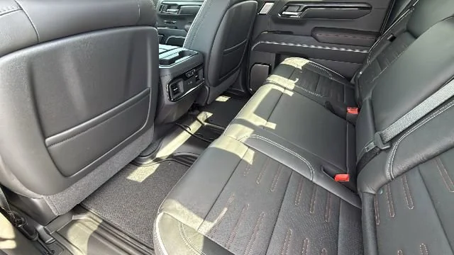 2026 GMC Sierra 1500 AT4X - Photo 24