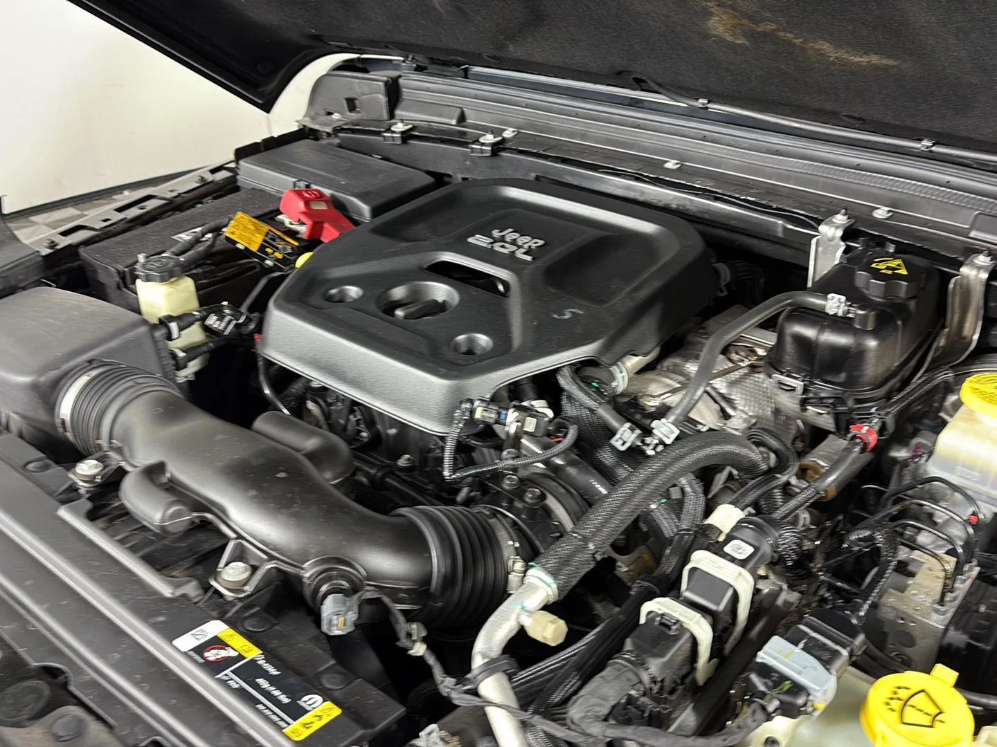 Used 2021 Black Clearcoat Jeep Unlimited Sport S image 12