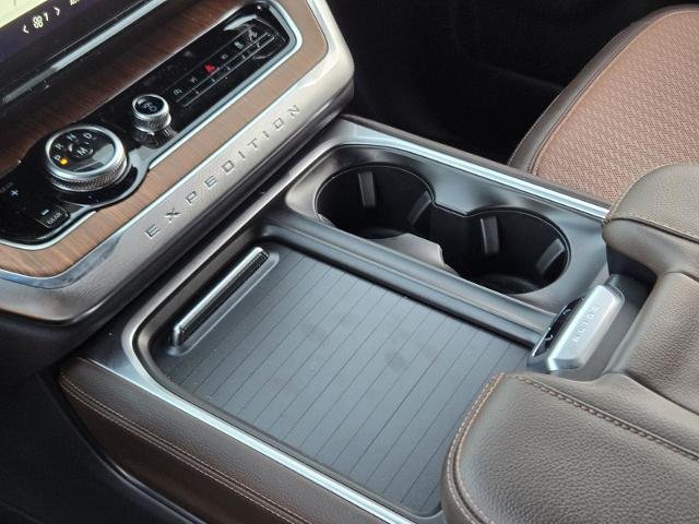 New 2026 Star White Metallic Tri-Coat Ford MAX King Ranch® image 38