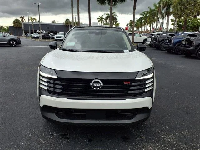 New 2026 Aspen White TriCoat Nissan SR image 7