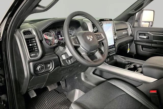 2026 RAM 3500 Big Horn - Photo 7