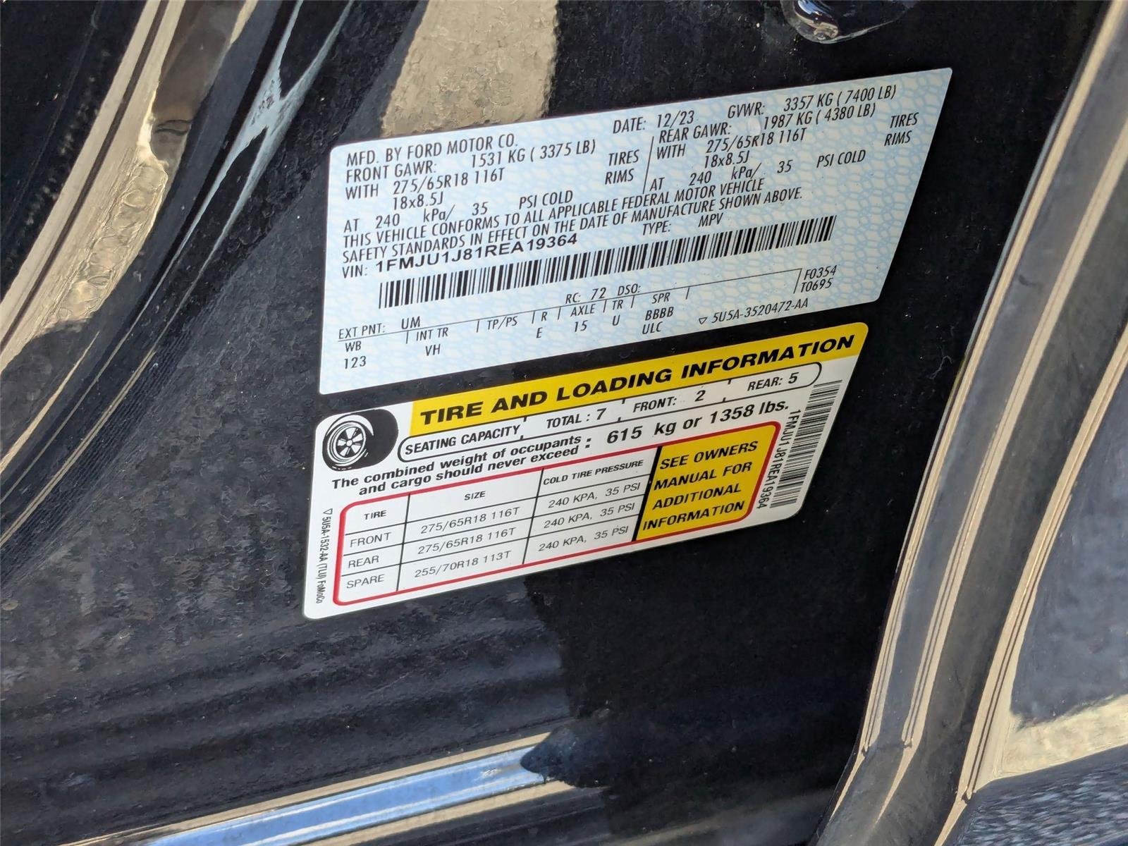 Used 2024 Agate Black Metallic Ford XLT image 43
