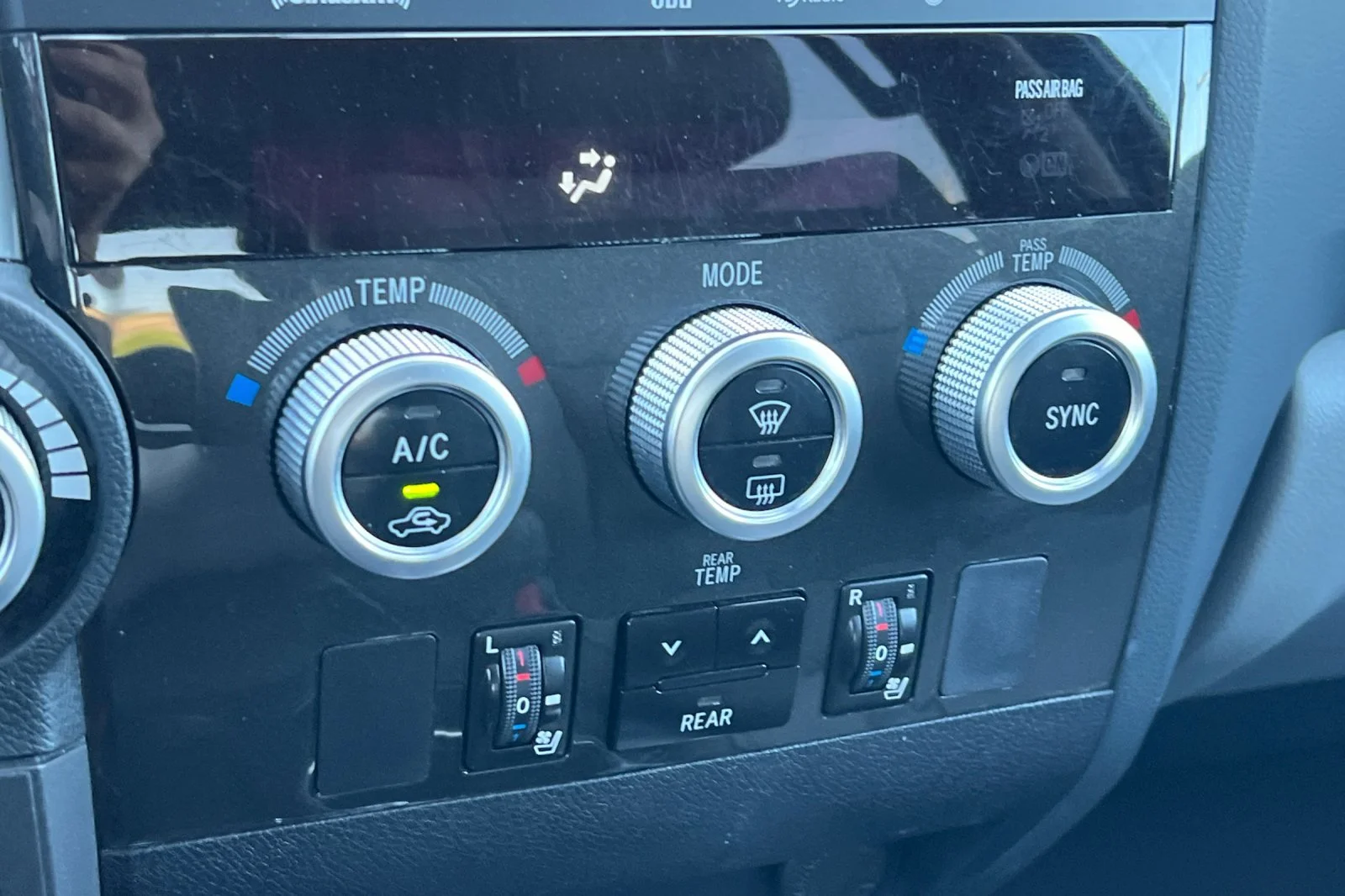 Used 2022 Magnetic Gray Metallic Toyota Platinum image 24