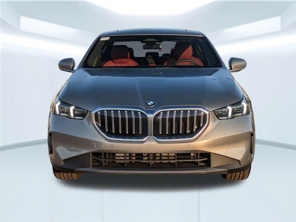 2026 BMW 5 Series 530i - Photo 8