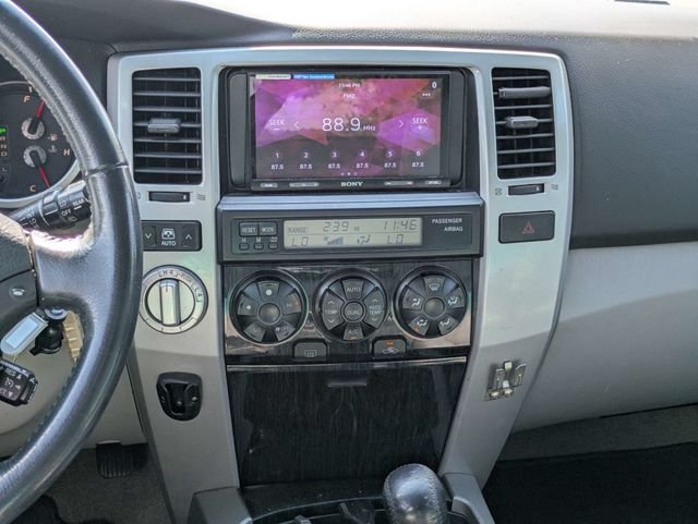 Used 2006  Toyota Limited image 15