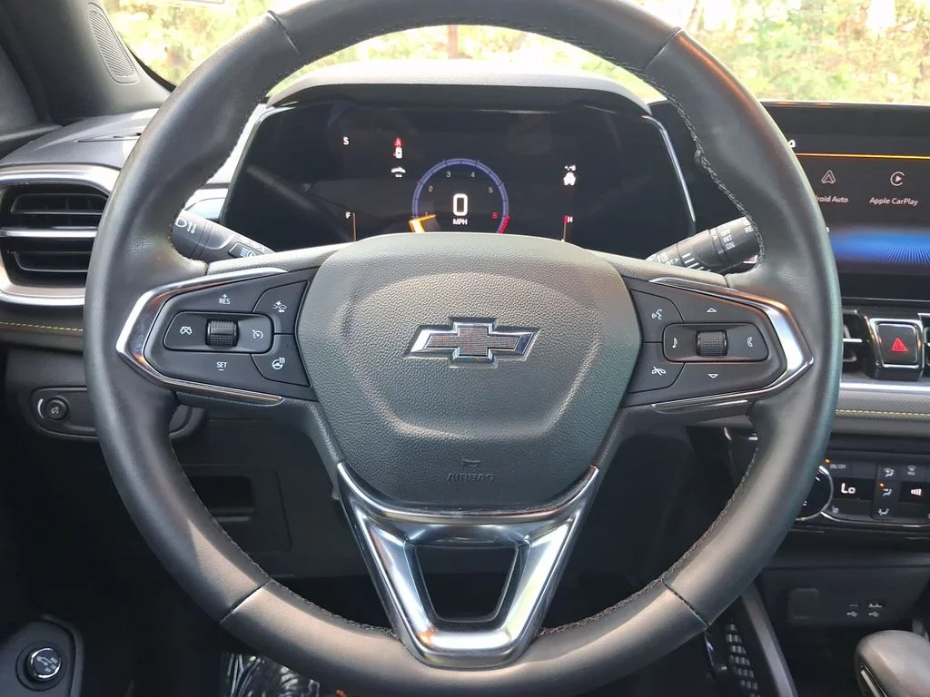 Used 2024 Gray Chevrolet ACTIV image 21