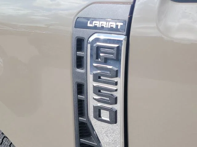 New 2026 Gray Ford Lariat image 9