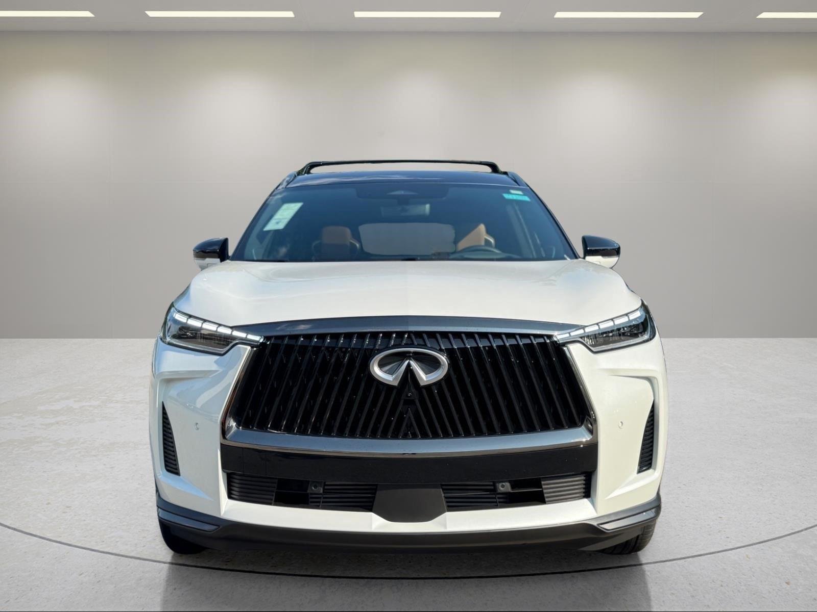 New 2027 2T RAD WHT INFINITI Autograph AWD image 8