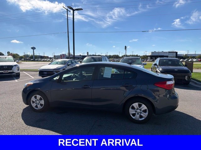Used 2016 Blue Kia LX image 13