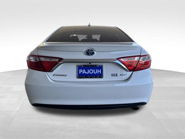 Used 2017 White Toyota XLE image 6