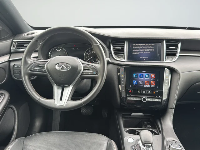 Used 2023 Gray INFINITI LUXE image 11