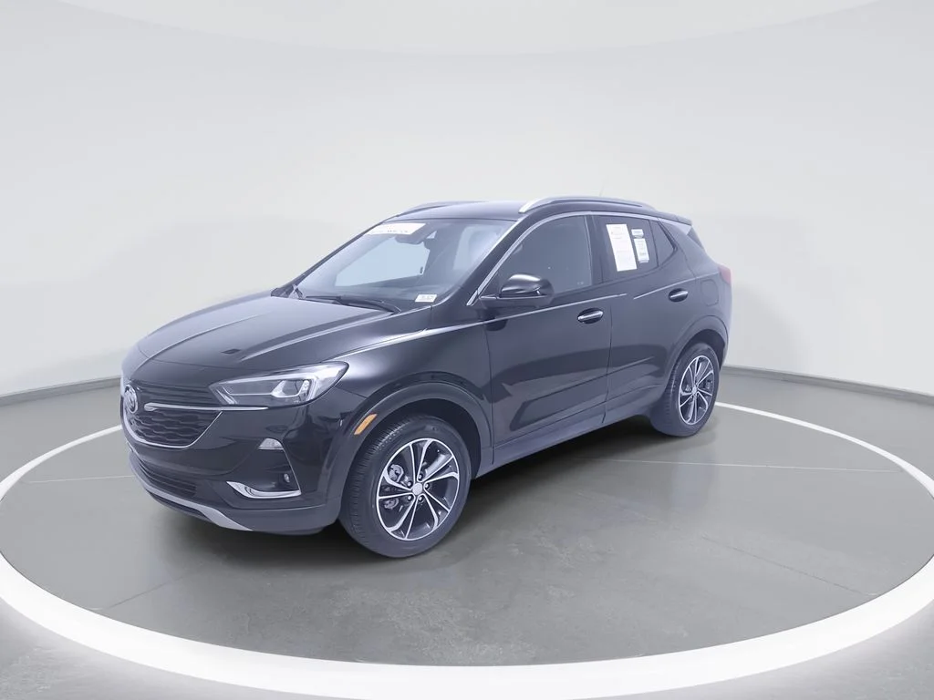 Used 2023 Black Buick Essence image 3