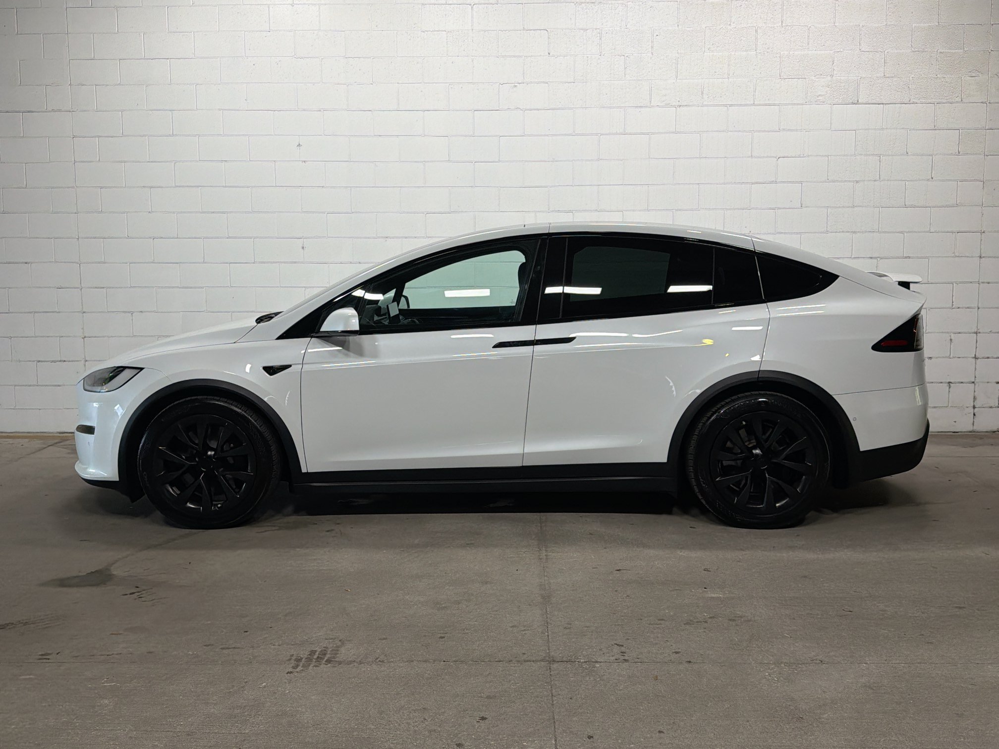Used 2022 Tesla Model X Plaid with VIN 7SAXCBE69NF358093 for sale in Tampa, FL