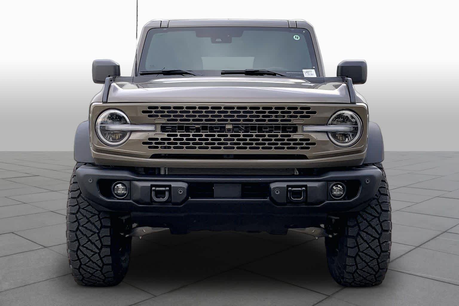 New 2026 Marsh Gray Ford Badlands image 3