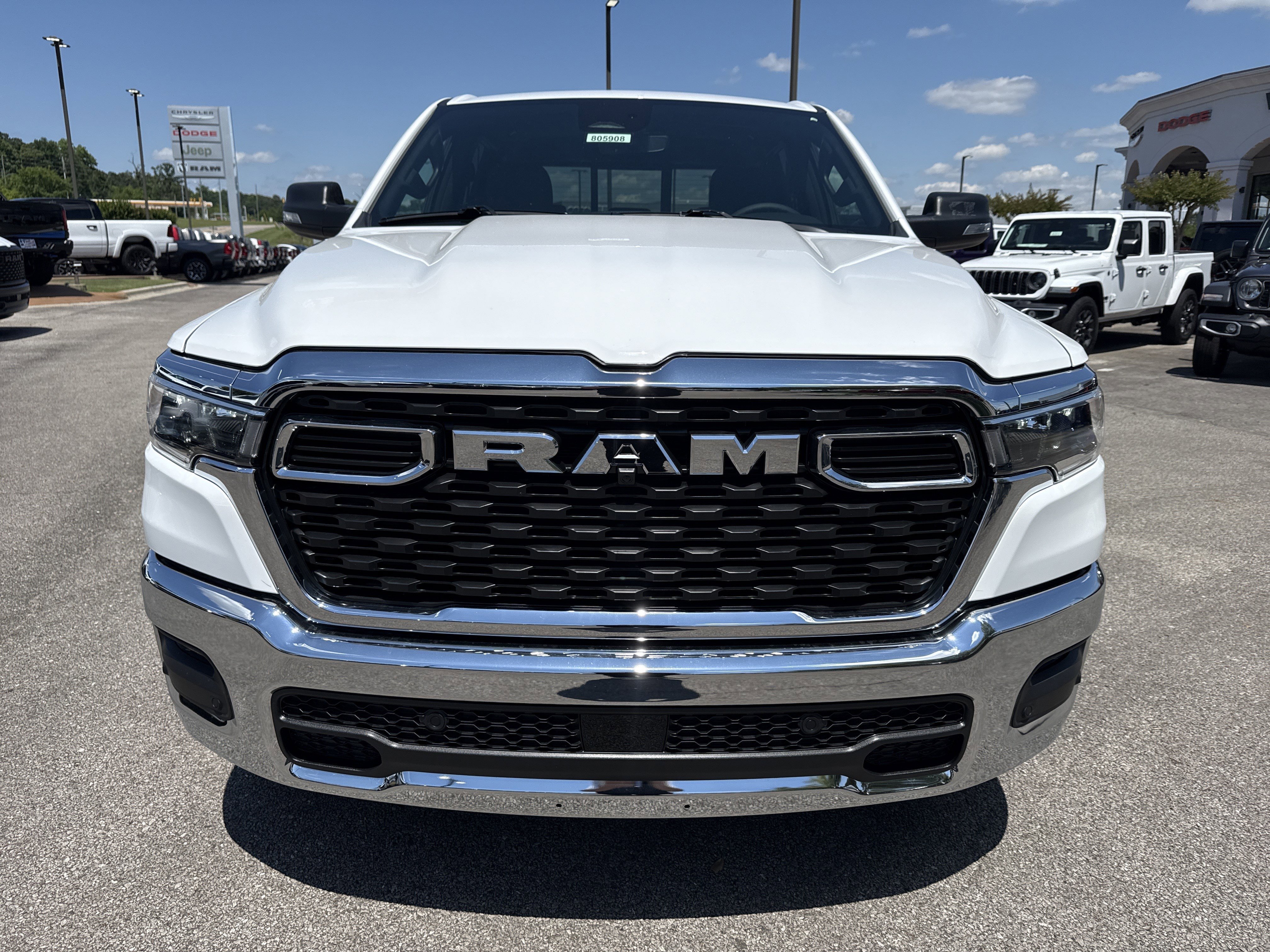 New 2026 Bright White Clear-Coat Exterior Paint RAM Big Horn/Lone Star image 2
