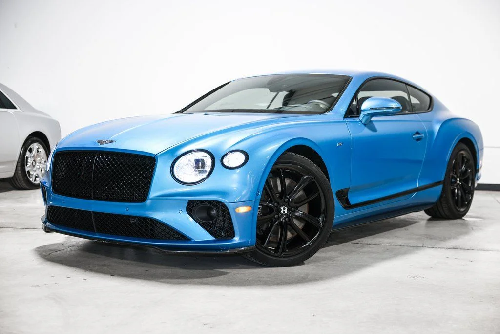 Used 2020 Blue Bentley V8 image 10
