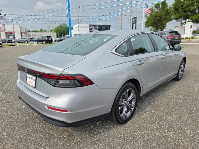 Used 2024 Solar Silver Metallic Honda 1.5T EX image 5