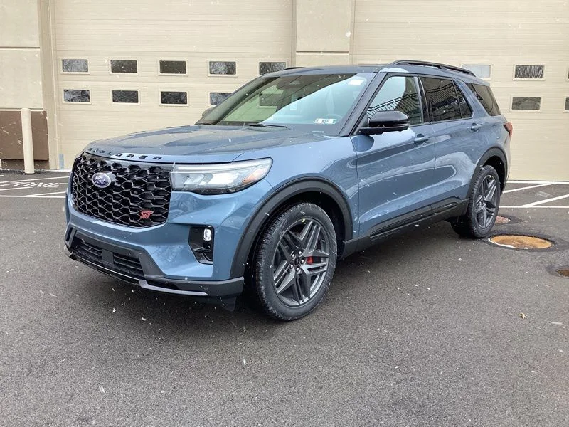 New 2026 Blue Ford ST image 3