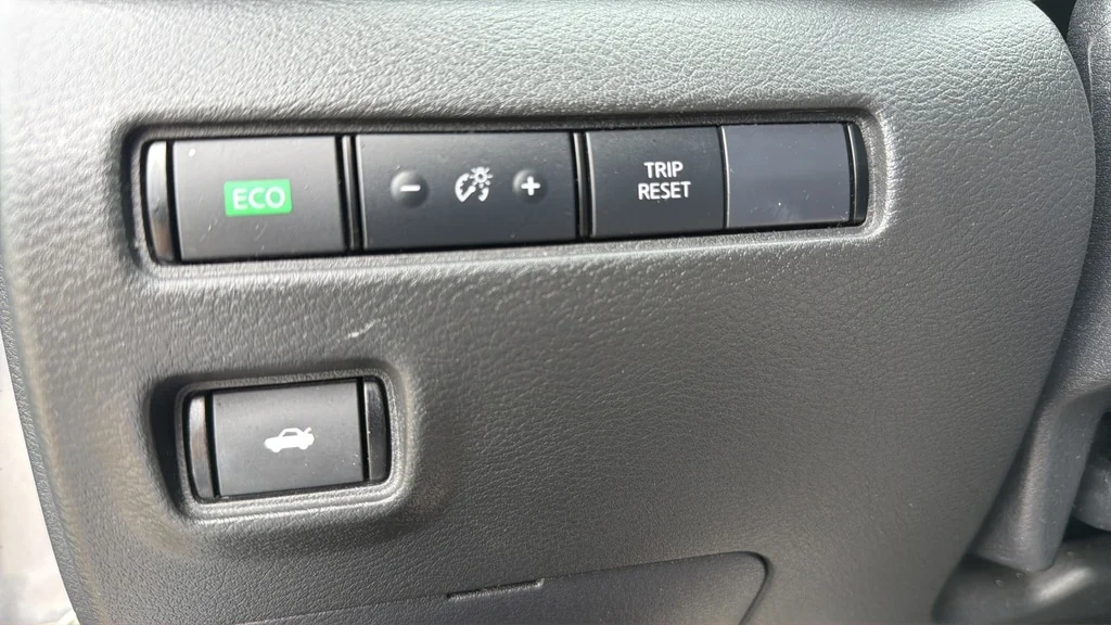 Certified Used 2024 Gun Metallic Nissan SV image 19