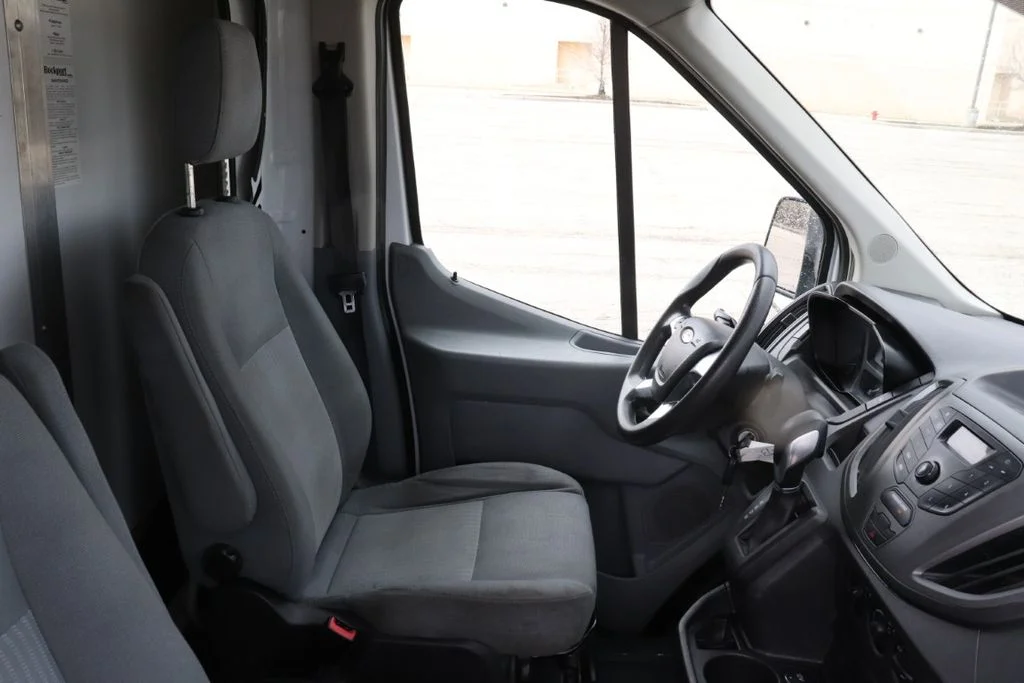 Used 2015 White Ford Base image 11
